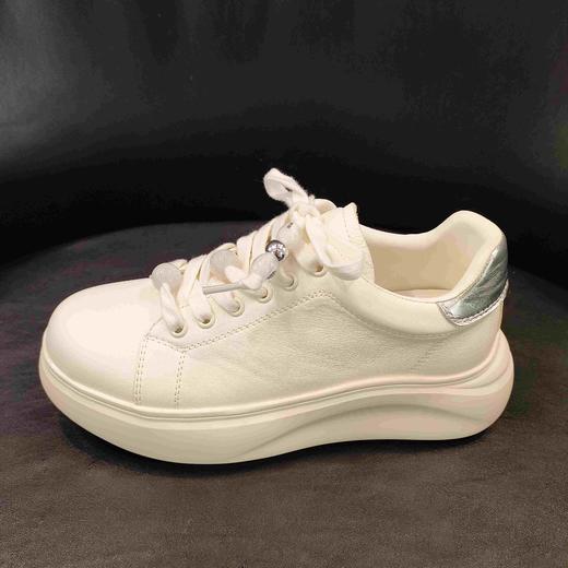 LFGJ凌介女鞋17706 时尚百搭休闲鞋 商品图1