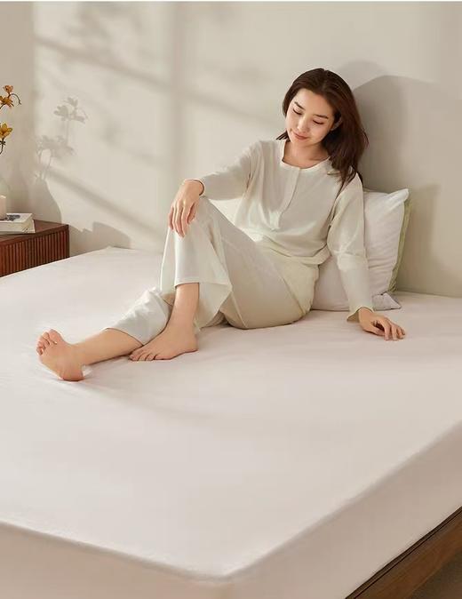 (包邮)emo一默宝宝绒亲肤暖柔床笠（五种颜色，两种规格） 商品图0