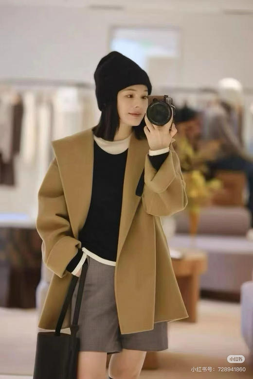 1028-7 小禾女士连帽短款大衣 商品图6