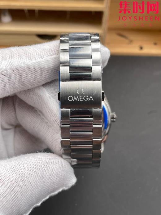 欧米茄VS海马150米系列 绿松石 6点位日历 Aqua Terra 150米腕表 8900一体机 男士腕表 表径41mm 商品图7