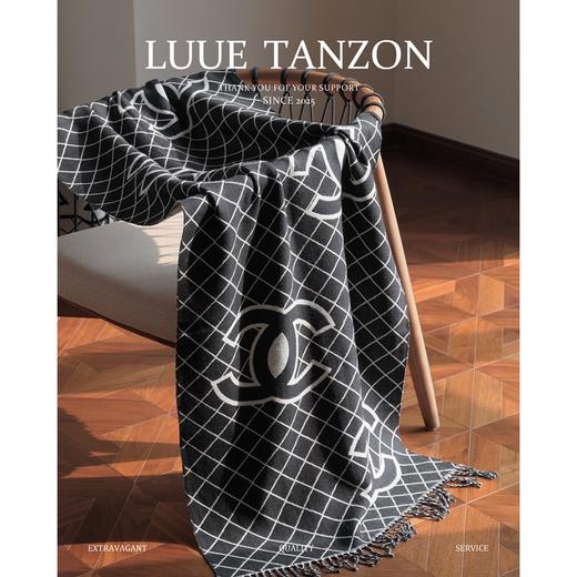 WJ10-香奈儿 双面Logo简约休闲时尚百搭 绒线围巾 女款（QZ*MM） 商品图0