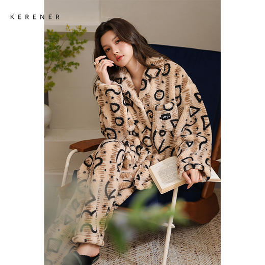 可人儿原创冬季舒棉绒女士睡衣韩系加厚保暖可外穿珊瑚绒家居服 商品图1