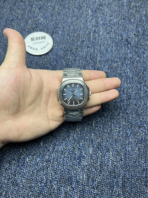 PP百达翡丽新款鹦鹉螺系列 牛仔蓝 男士腕表
机芯：搭载进口西铁城 商品图8