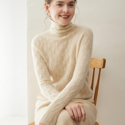 「高货rg」全新升级【铂金会员514/天猫699/差价185】(13513)洛诗琳气质软糯羊绒衫2025秋冬纯色宽松堆堆领针织上衣女 商品图0