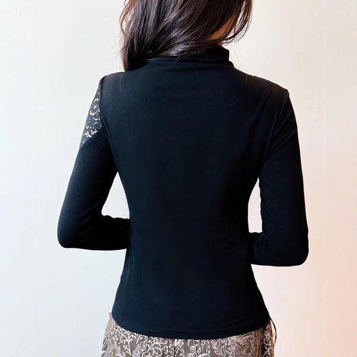 KQL 359H8361加厚磨毛蕾丝拼接半高领t恤修身打底衫 商品图3