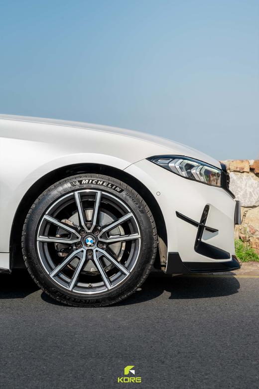BMW 宝马新3系 KORE x FUTURE DESIGN 联名款 珠光黑风刀 商品图2