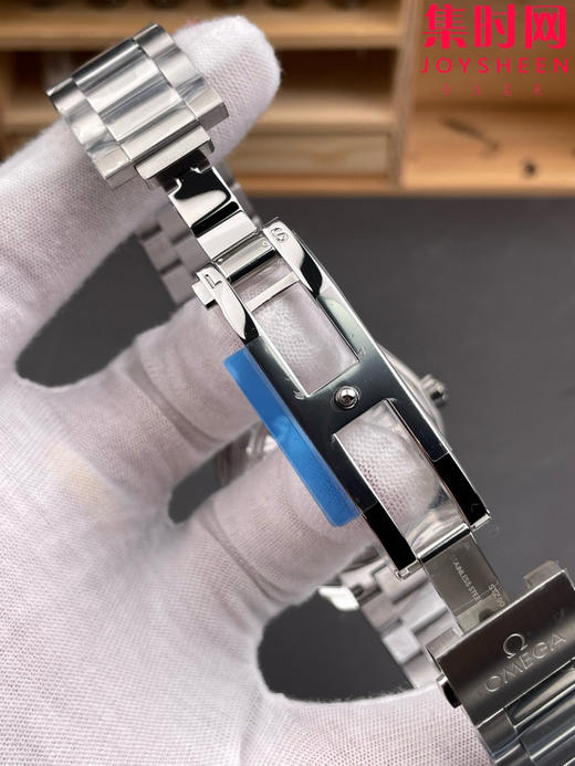 欧米茄VS海马150米系列 绿松石 6点位日历 Aqua Terra 150米腕表 8900一体机 男士腕表 表径41mm 商品图6