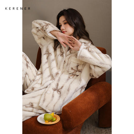 可人儿原创冬季舒棉绒女士睡衣韩系加厚保暖可外穿珊瑚绒家居服 商品图1