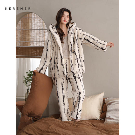 可人儿原创冬季羊羔绒女士睡衣韩系加厚保暖可外穿珊瑚绒家居服 商品图1