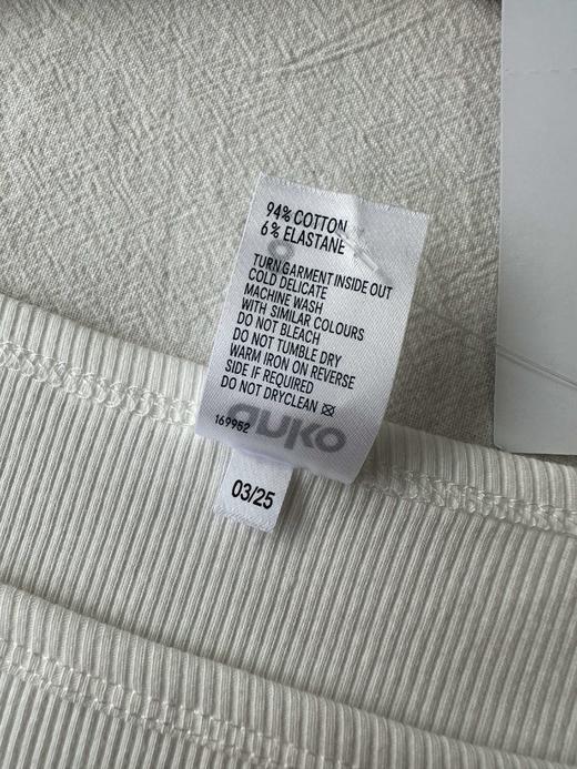 贝壳三 设计感修身一字领纯色长袖T恤金属镂空打底上衣C102817 商品图7