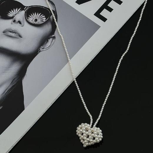 【甄珠贝】秋冬一点点小浪漫，纯手工编织j光淡水小珍珠爱心毛衣链，纯银链和珍珠链两个版本 商品图2