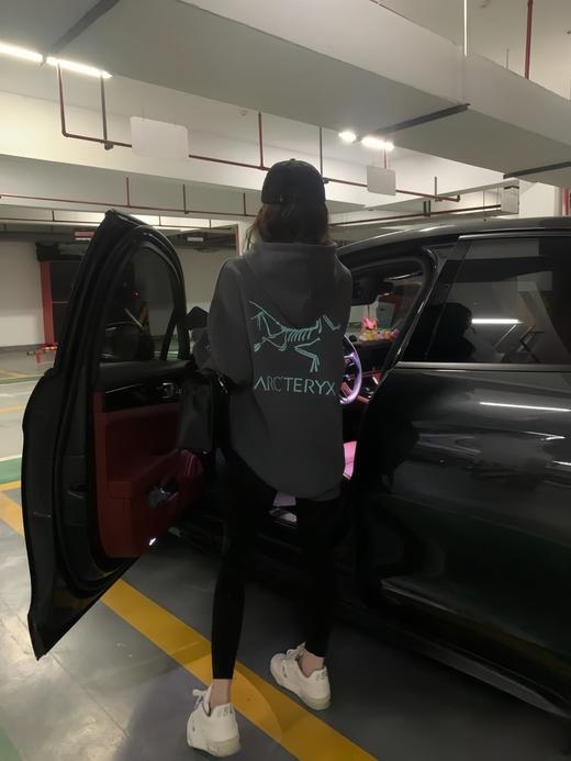 茑家连帽卫衣 商品图3