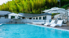 湖州慢姑娘茶野轰趴馆