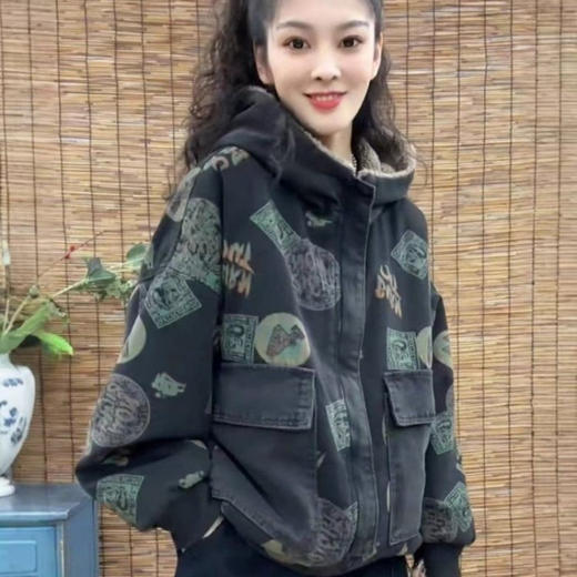 A-1109-YZL-25-67中老年冬女装新款印花两面穿加绒加厚休闲百搭洋气减龄连帽棉服女 商品图1