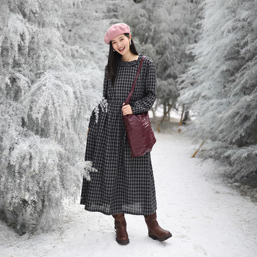 特绽放728朵/影格·色织亚麻格纹花边领腰部系带收腰长袖连衣裙女 商品图3