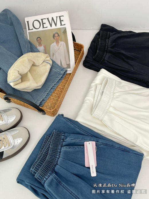 DaNiu复古怀旧蓝加绒慵懒垂感牛仔裤 遮胯遮肉显瘦 秋冬新款加绒牛仔裤女2025新款秋冬季直筒宽松美式复古小个子加厚阔腿裤子 商品图7