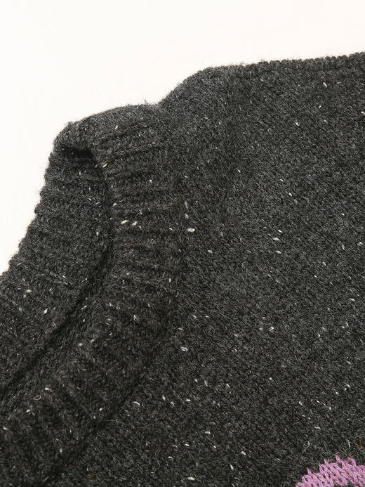 童趣风深灰色彩点针织毛衣 圆领宽松落肩 粉色兔子提花减龄显瘦秋冬上衣 商品图2