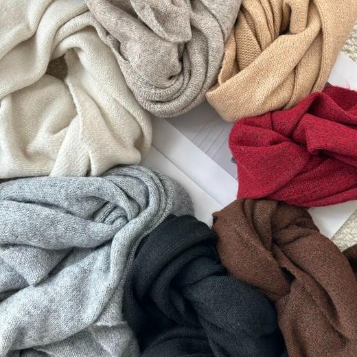 岚束·纯色羊毛三角披肩 ｜点亮日常穿搭，兼具时髦与保暖！（3-5天发货） 商品图4