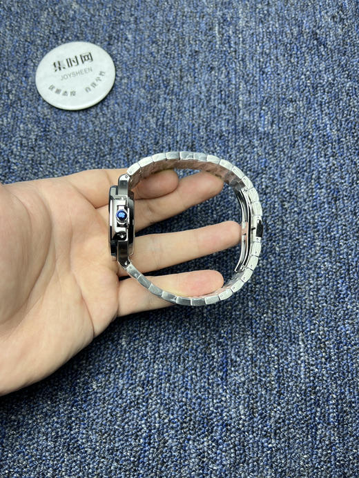 PP百达翡丽新款鹦鹉螺系列 牛仔蓝 男士腕表
机芯：搭载进口西铁城 商品图4