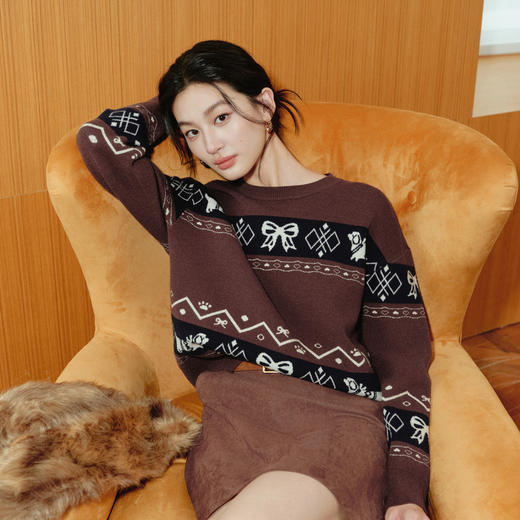 【严选】【孟子义同款费尔岛】诗凡黎慵懒风复古修身短款毛衣外套25冬新款7GA433211 商品图2