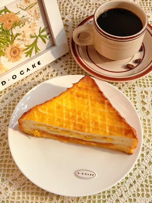 新品“火腿玉米肉松三明治”1个装（满99元罍街9公里免费送货）提前5小时预定 商品图0