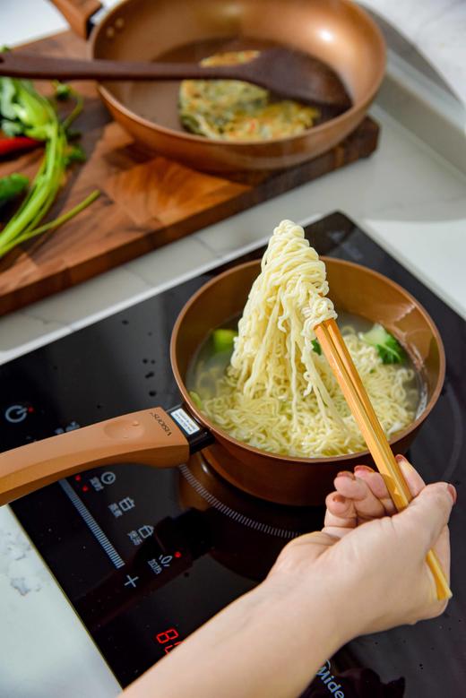 【品牌直发】低至2.7折❗️ 康宁VISIONS焦糖系列不粘锅，炒锅、煎锅、奶锅给一应俱全  商品图4