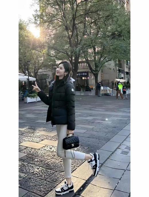 蒙口 秋冬新款Avoce系列女士修身短款收腰羽绒服外套（SS） 商品图2