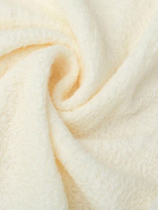 复古风半高领米白色格纹肌理长袖针织衫 修身显瘦不规则下摆内搭打底上衣 商品图4