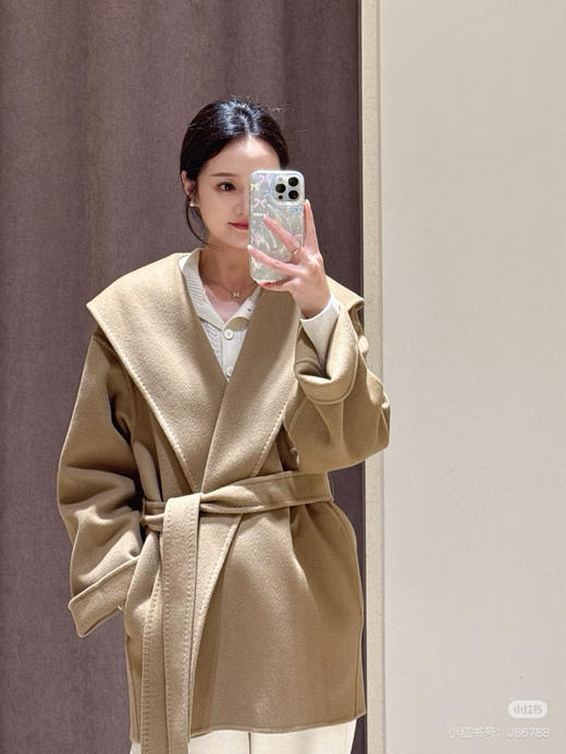 1028-7 小禾女士连帽短款大衣 商品图8