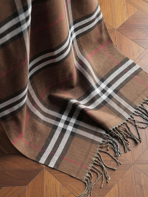 WJ07-巴宝莉 马术骑士徽标 双面 羊绒提花 绒线围巾 女款 （QZ*MM） 商品图4