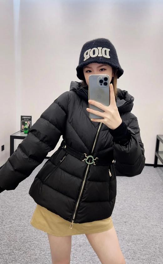 蒙口 Brosse 最新款女士连帽A字形腰带款羽绒服（SS） 商品图1