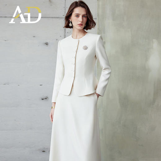 AD秋装女2024年新款时尚套装年轻洋气减龄正装白色职业装西装伞裙 商品图3