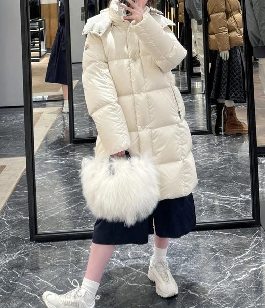 女款可拆卸帽长款羽绒服018 商品图3