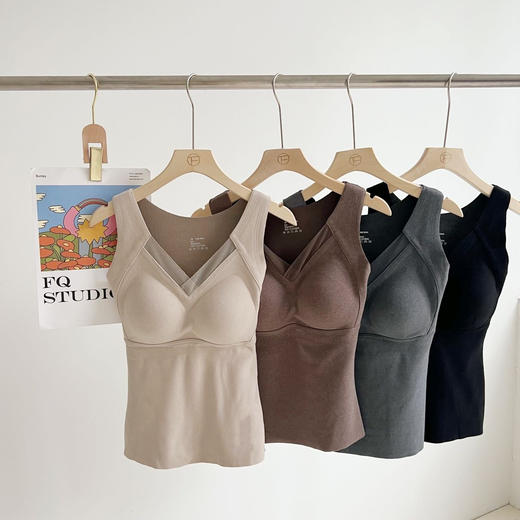 【蕾丝石墨烯带胸垫保暖衣】双面磨毛触肤即暖 免穿Bra贴合身型 收副乳 塑形美体 商品图4