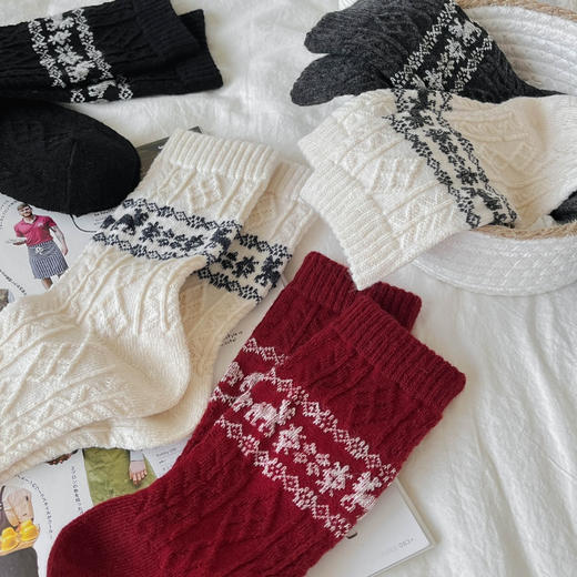4双装！暖芙芙羊毛袜女袜 费尔岛圣诞复古雪花麋鹿元素 秋冬加厚保暖柔软羊毛中筒袜 商品图8