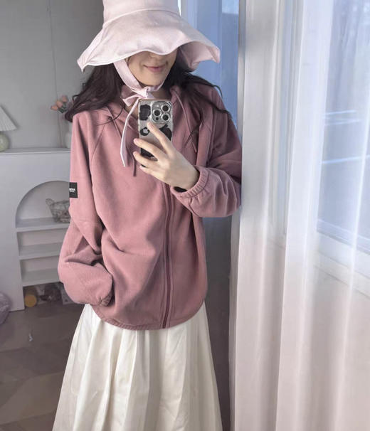 正品一批AIGLE艾高女士抓绒连帽外套102901 商品图7