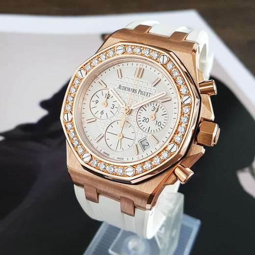 【95新】Audemars Piguet爱彼26231OR.ZZ.D010CA.01自动机械机芯日期显示、计时皇家橡树离岸型系列37MM（女款）18K玫瑰金211025NJT26 商品图2