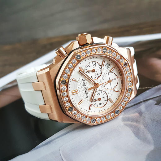 【95新】Audemars Piguet爱彼26231OR.ZZ.D010CA.01自动机械机芯日期显示、计时皇家橡树离岸型系列37MM（女款）18K玫瑰金211025NJT26 商品图5