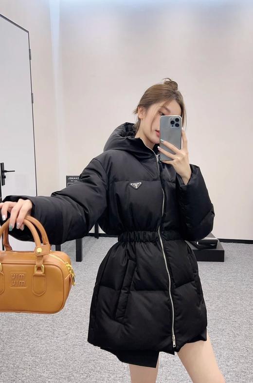 普拉达 连帽羽绒服（SS） 商品图2