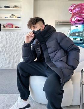 蒙口Moncler 秋冬经典款 黑武士系列Madeira 羽绒服（EJ）