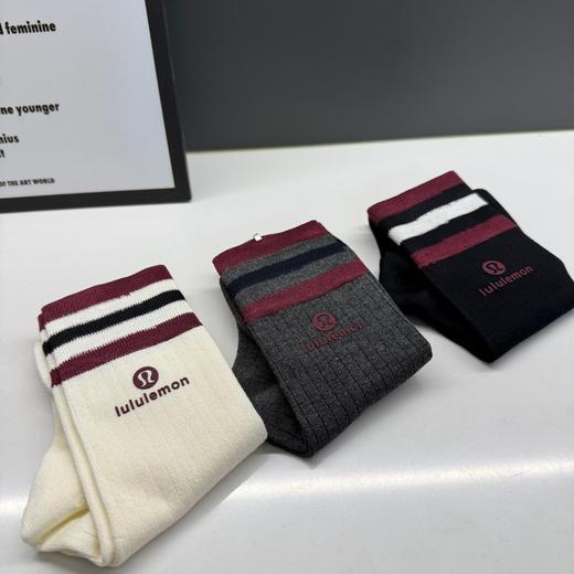 lulu长袜潮袜时尚百搭🔥新款四季新款长筒纯棉袜子！3双装！男女同款四季款 商品图0