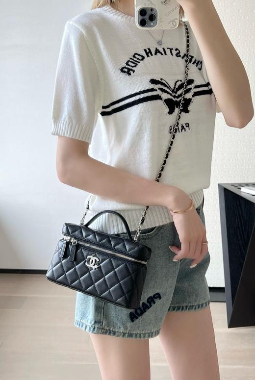 香奈儿 25B秋冬 星星扣LP盒子包 黑/白2色（LZ*MM） 商品图3