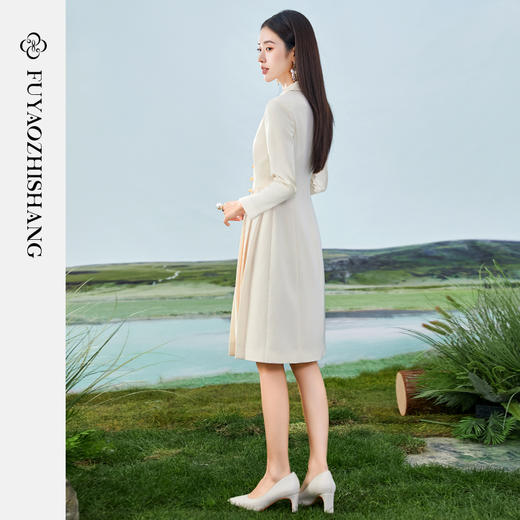 FUYAO扶摇 新中式西装连衣裙2025年秋季新款刺绣裙子国风盘扣女裙 商品图4