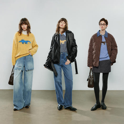 初语毛衣女2025冬季新款圆领宽松慵懒卡通提花拉毛纱毛织上衣8543001 商品图4