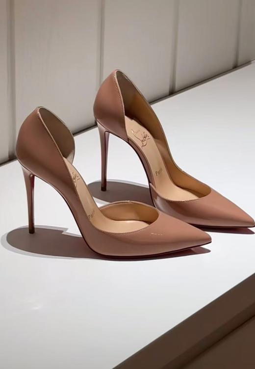 专拍链接 Christian Louboutin裸色漆皮10cm高跟鞋（ZX*DBG） 商品图0