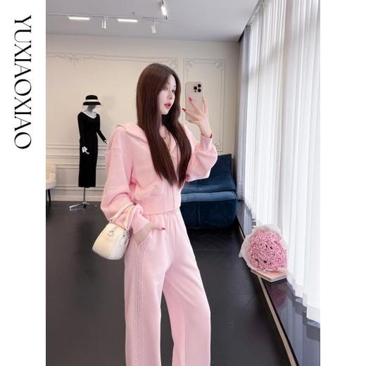 余潇潇【猫咪派对】加绒连帽双拉链卫衣外套&高腰阔腿裤运动套装 商品图2