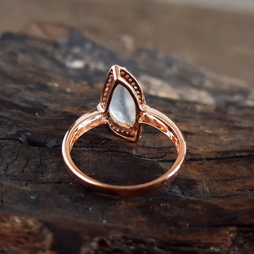 【天然正品】A货翡翠AU750玫瑰金镶钻镶天然细腻白色高冰种木那雪花棉柳叶（金枝玉叶）翡翠戒指13号（戒圈可改）女士280925TJ15 商品图6