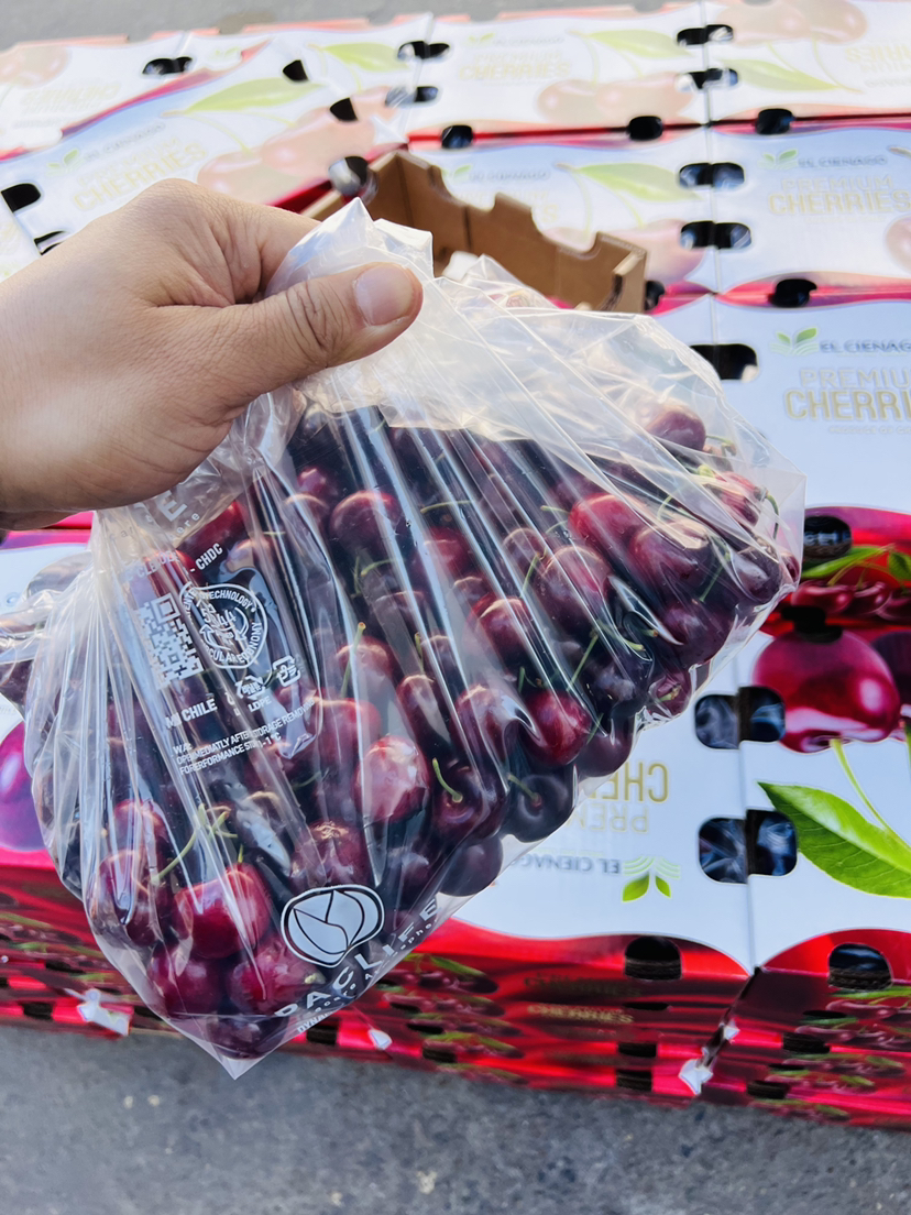 智利桑提娜黑车厘子、脆甜、浓郁