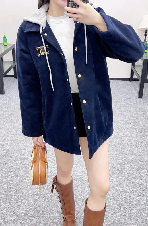 赛琳25秋冬新款 25凯旋门微标灯芯绒连帽外套夹克（TM） 商品图4