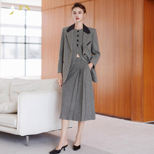 AD灰色格纹肌理感西装三件套女2025新款秋冬羊毛小香风外套半身裙 商品图2